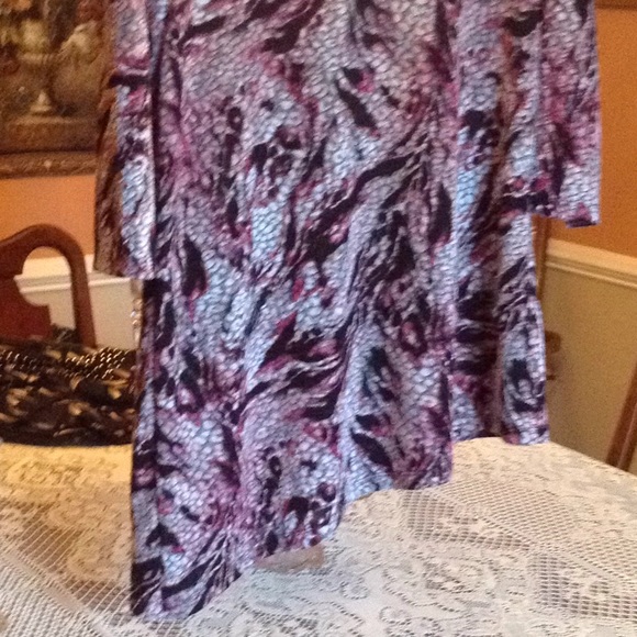 Tunic top - Picture 2 of 2